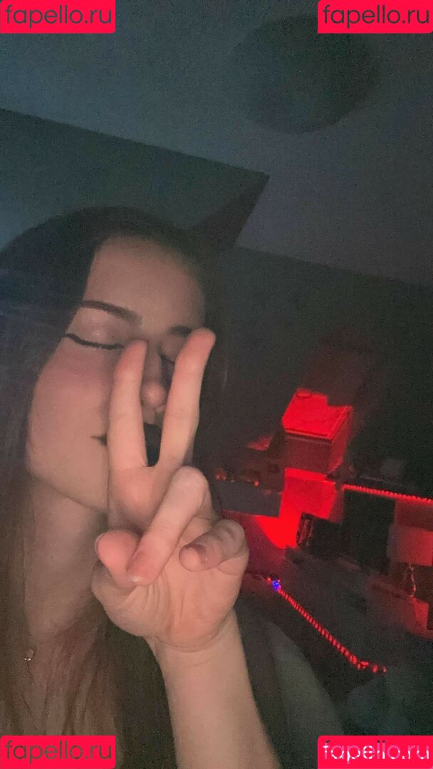 Mara Nuñez Onlyfans Photo Gallery 