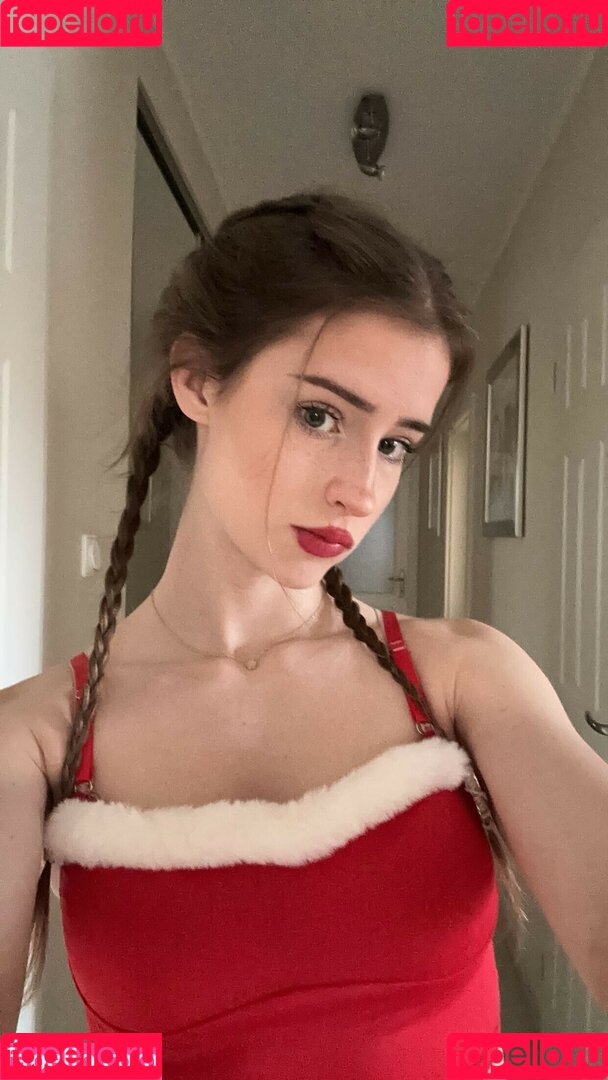 Mara Nuñez Onlyfans Photo Gallery 