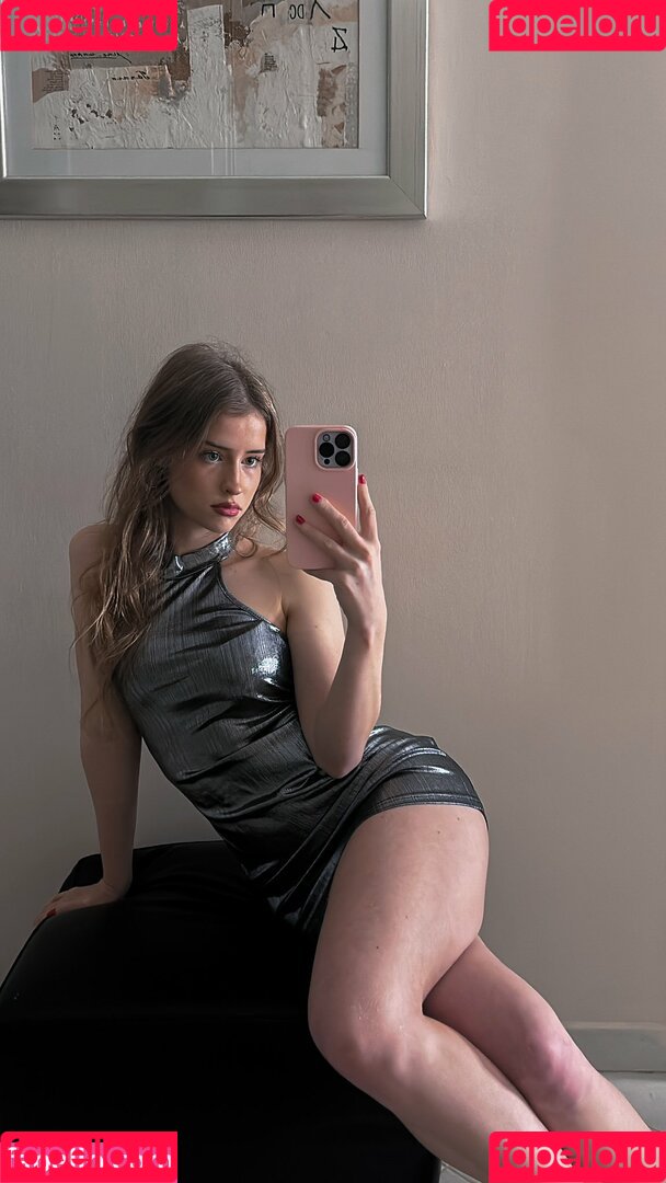 Mara Nuñez Onlyfans Photo Gallery 