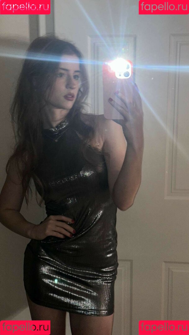 Mara Nuñez Onlyfans Photo Gallery 