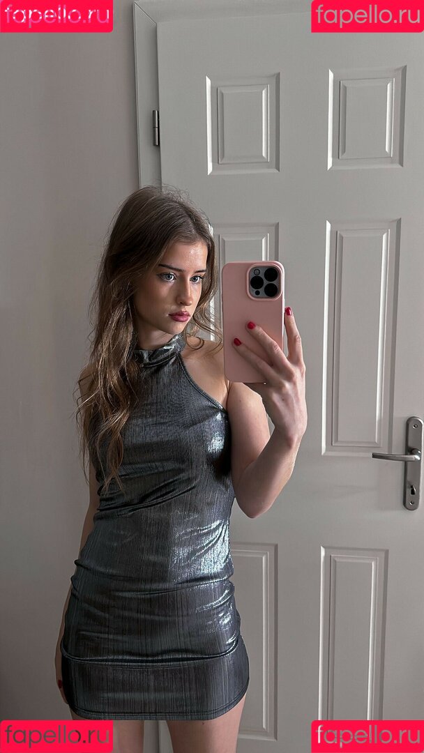 Mara Nuñez Onlyfans Photo Gallery 