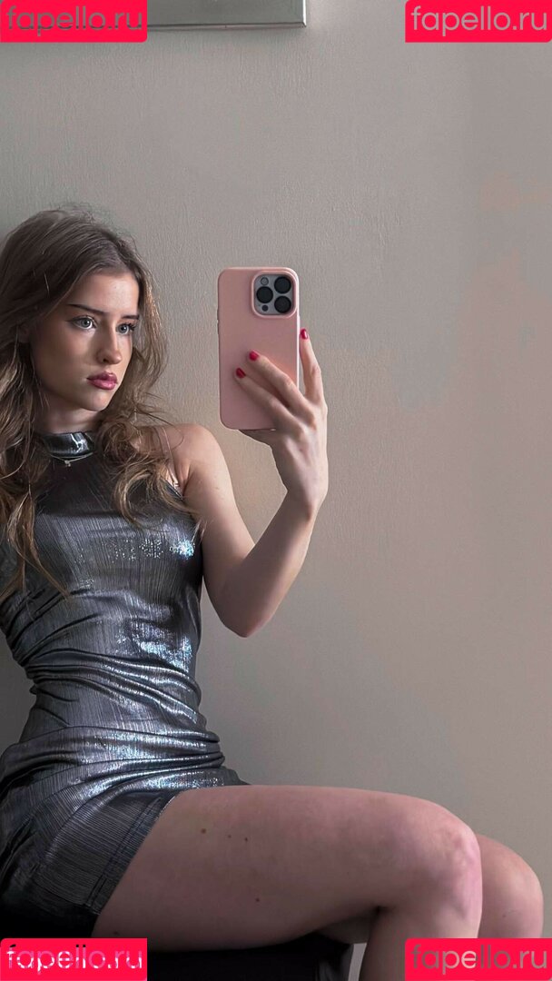 Mara Nuñez Onlyfans Photo Gallery 