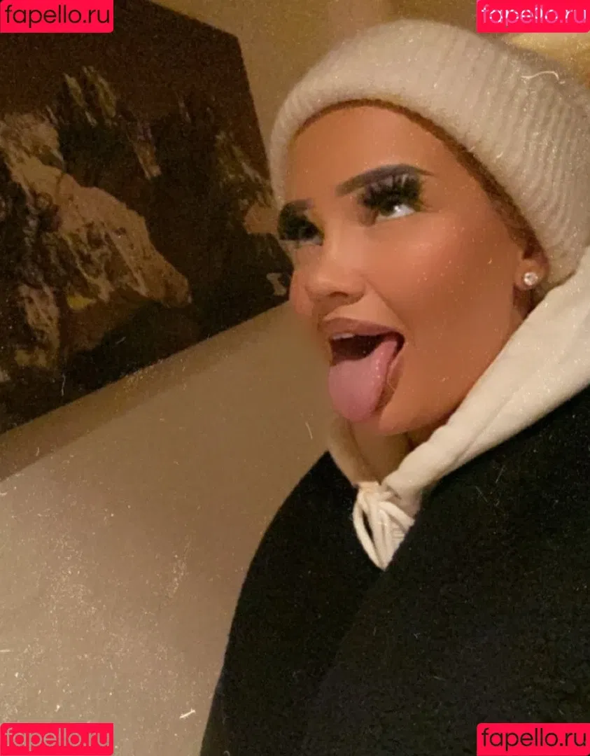 Shirin David Onlyfans Photo Gallery 