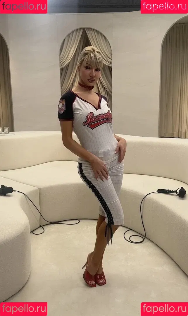 Shirin David Onlyfans Photo Gallery 