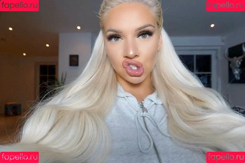 Shirin David Onlyfans Photo Gallery 