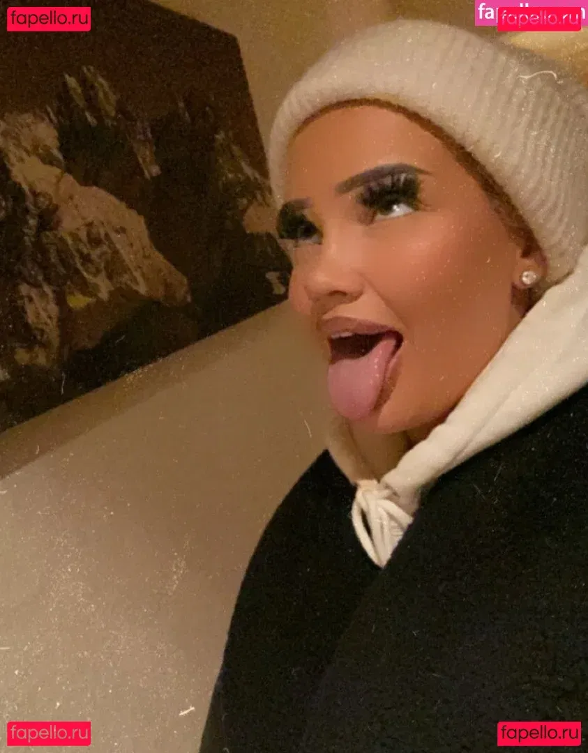 Shirin David Onlyfans Photo Gallery 