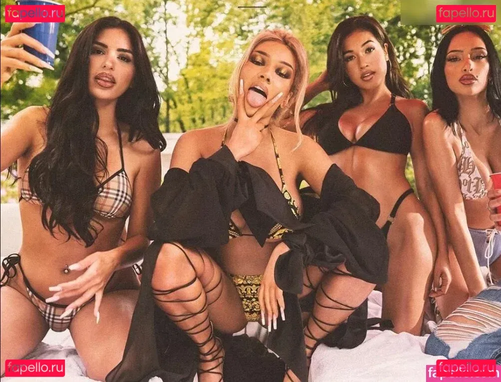 Shirin David Onlyfans Photo Gallery 