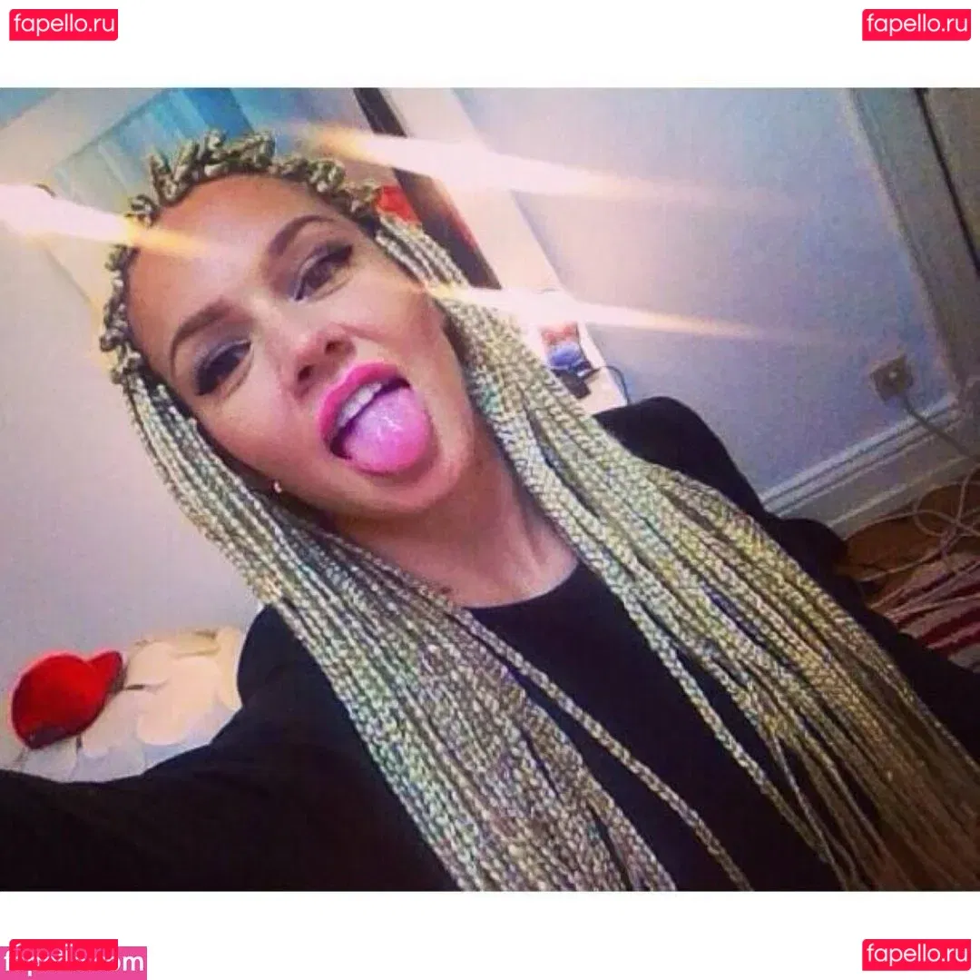 Shirin David Onlyfans Photo Gallery 