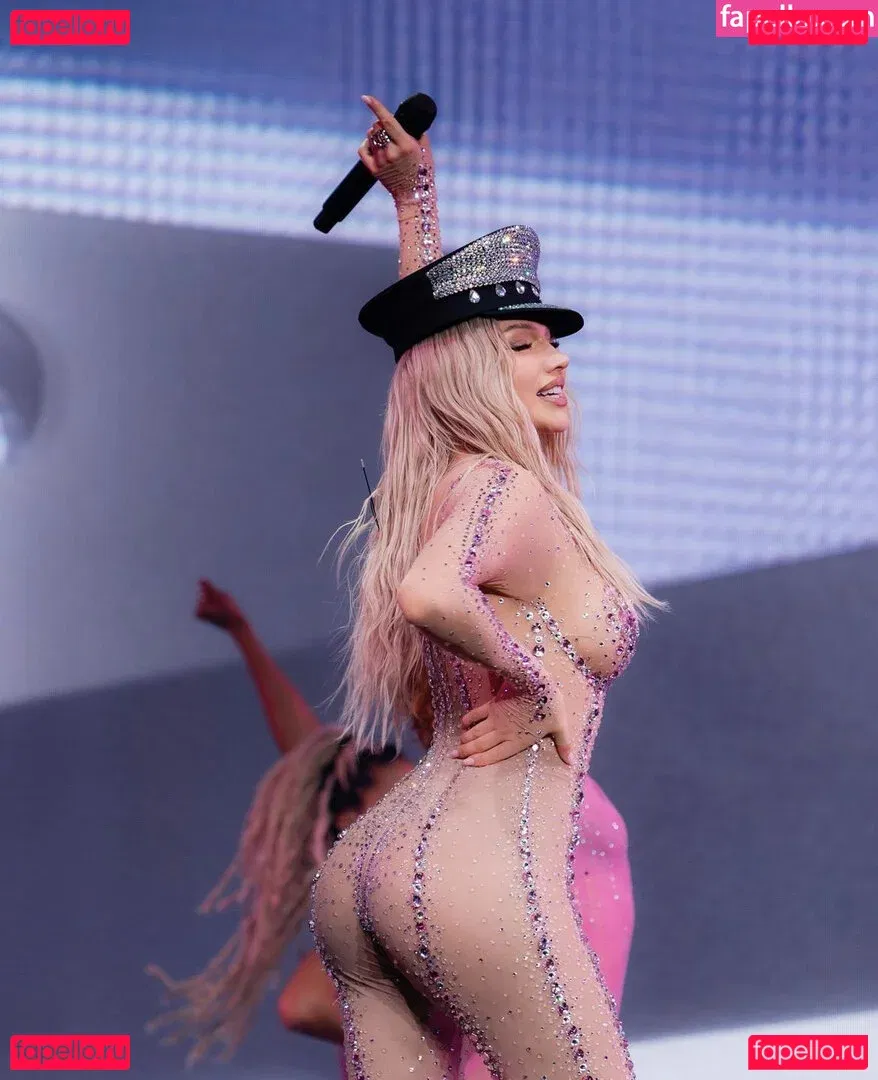 Shirin David Onlyfans Photo Gallery 