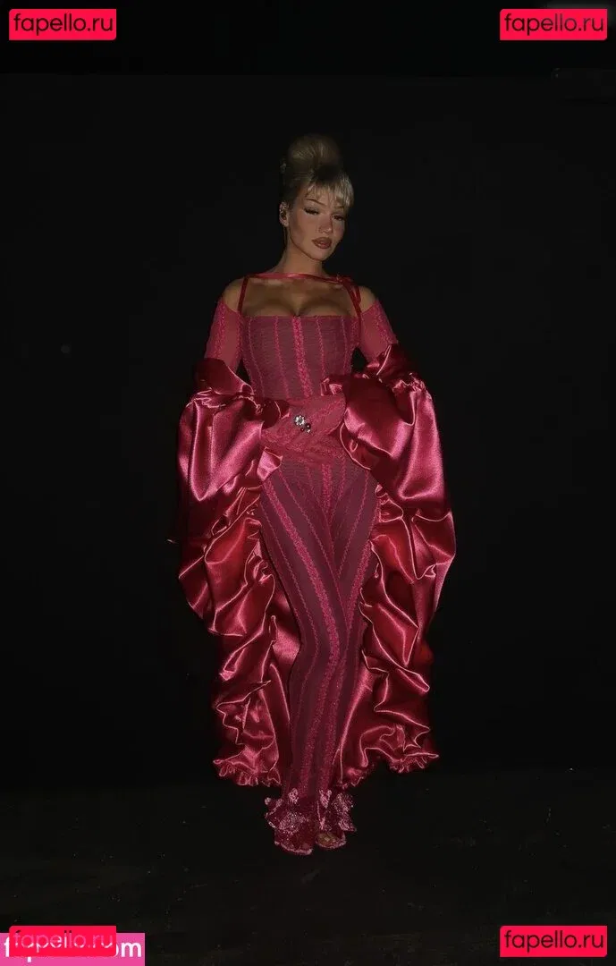 Shirin David Onlyfans Photo Gallery 