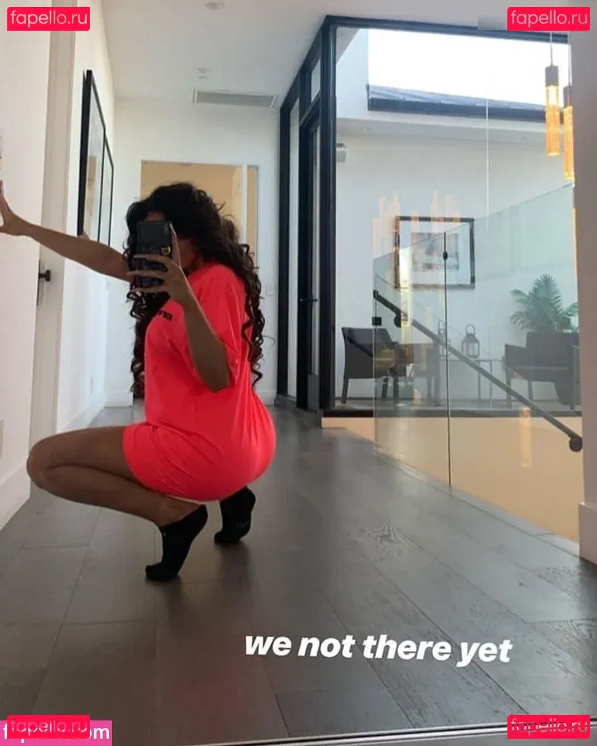 Shirin David Onlyfans Photo Gallery 