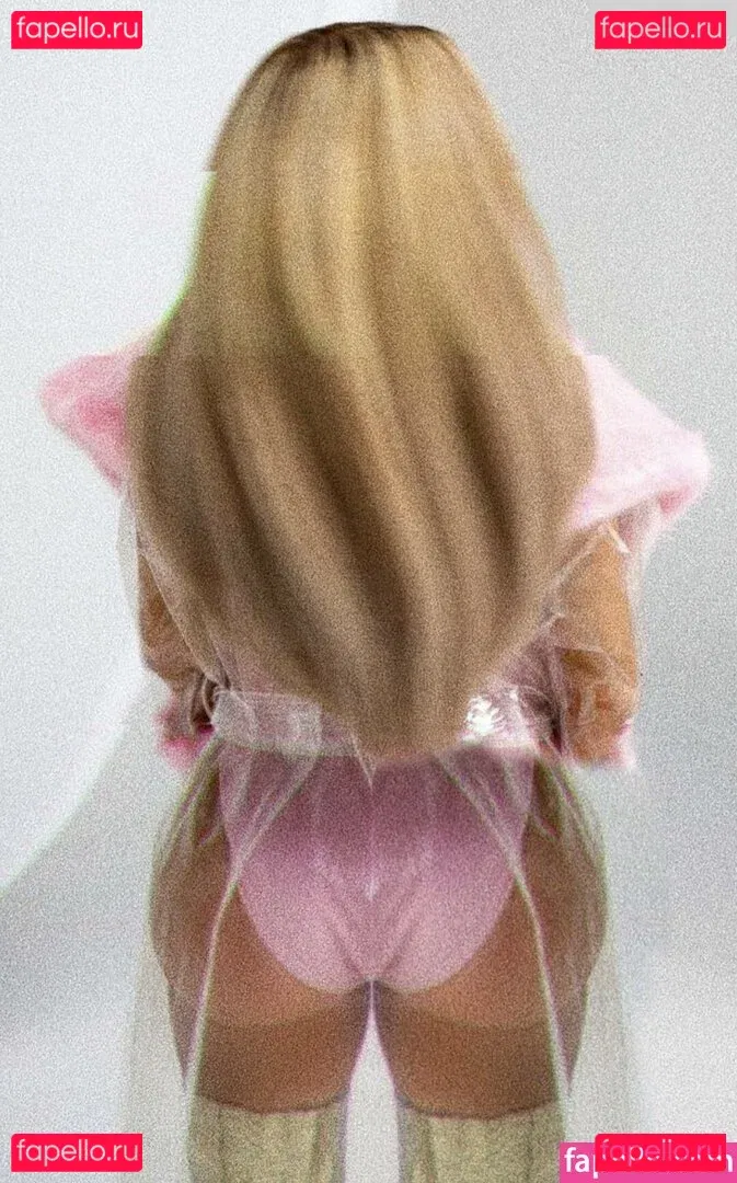 Shirin David Onlyfans Photo Gallery 