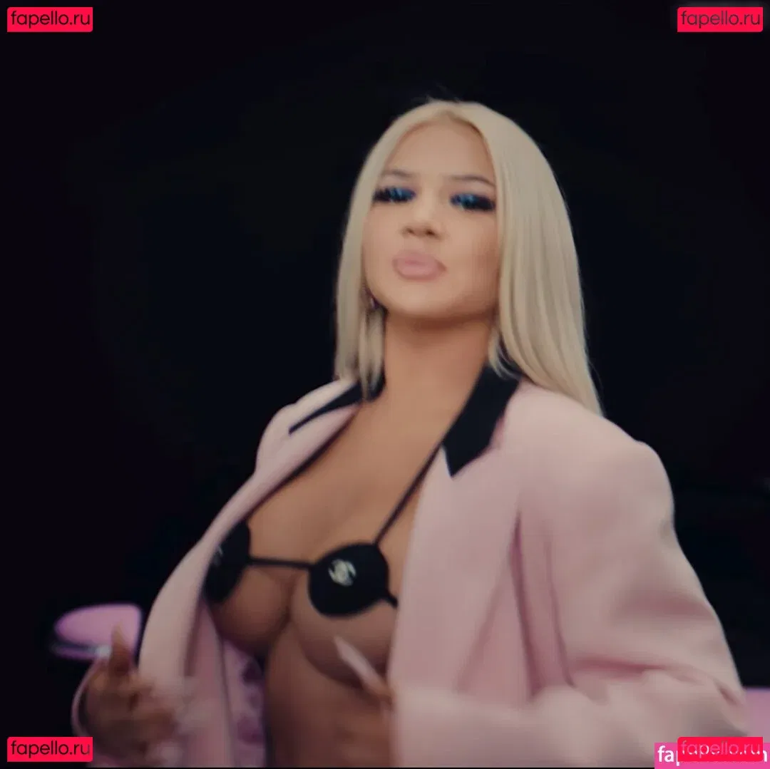 Shirin David Onlyfans Photo Gallery 