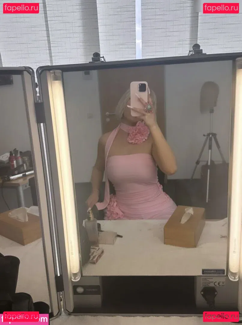 Shirin David Onlyfans Photo Gallery 