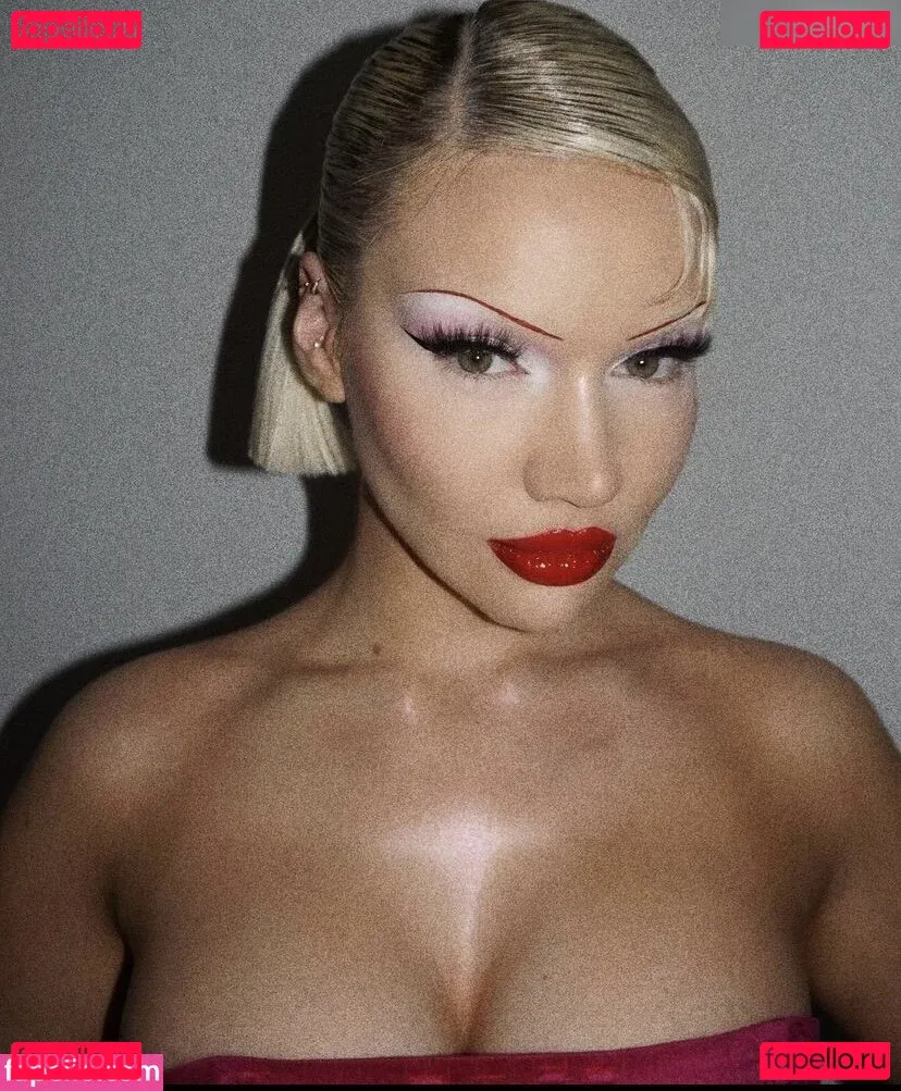 Shirin David Onlyfans Photo Gallery 