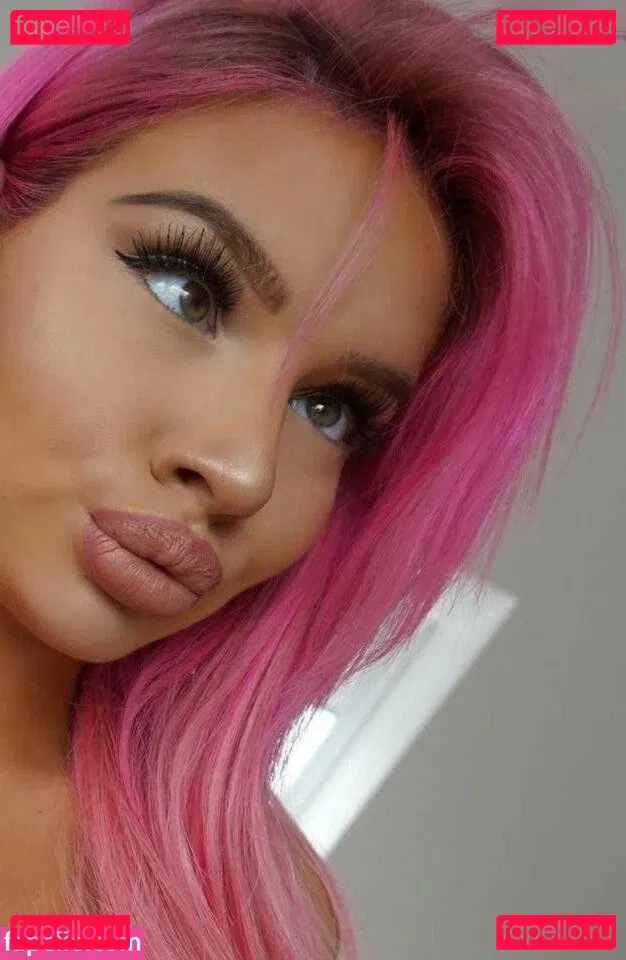 Shirin David Onlyfans Photo Gallery 