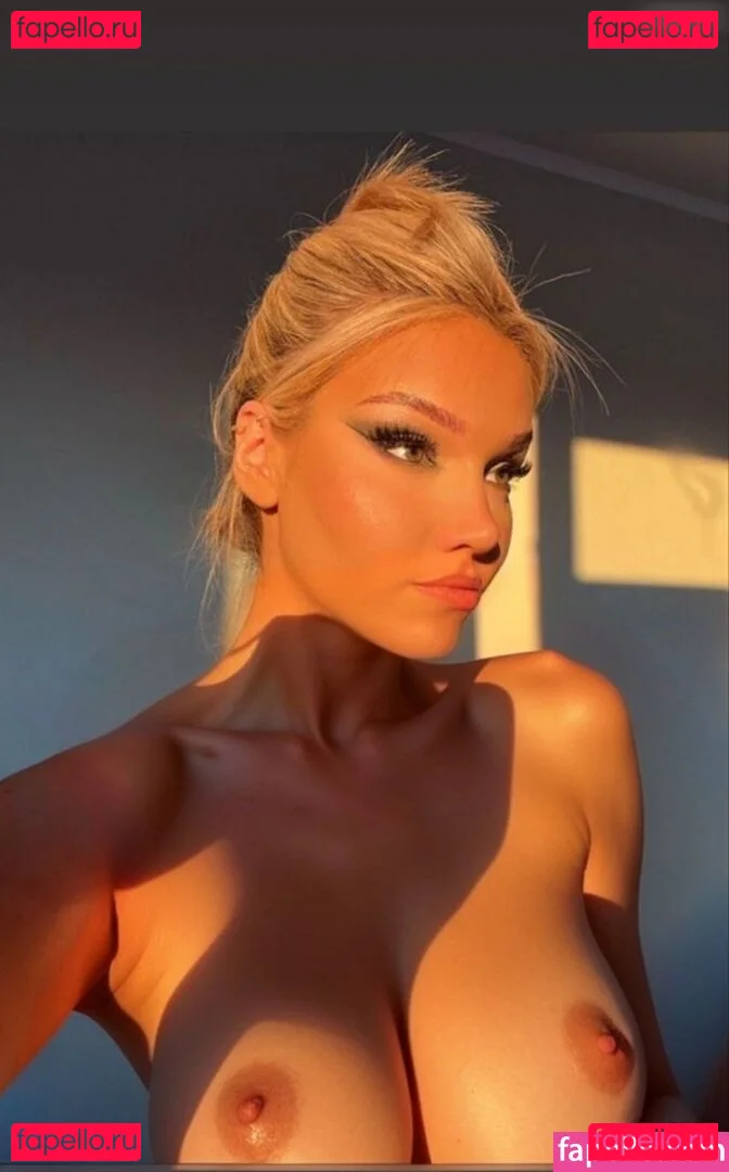 Shirin David Onlyfans Photo Gallery 