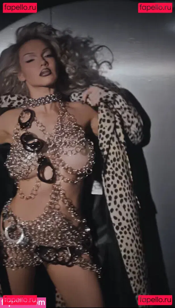 Shirin David Onlyfans Photo Gallery 