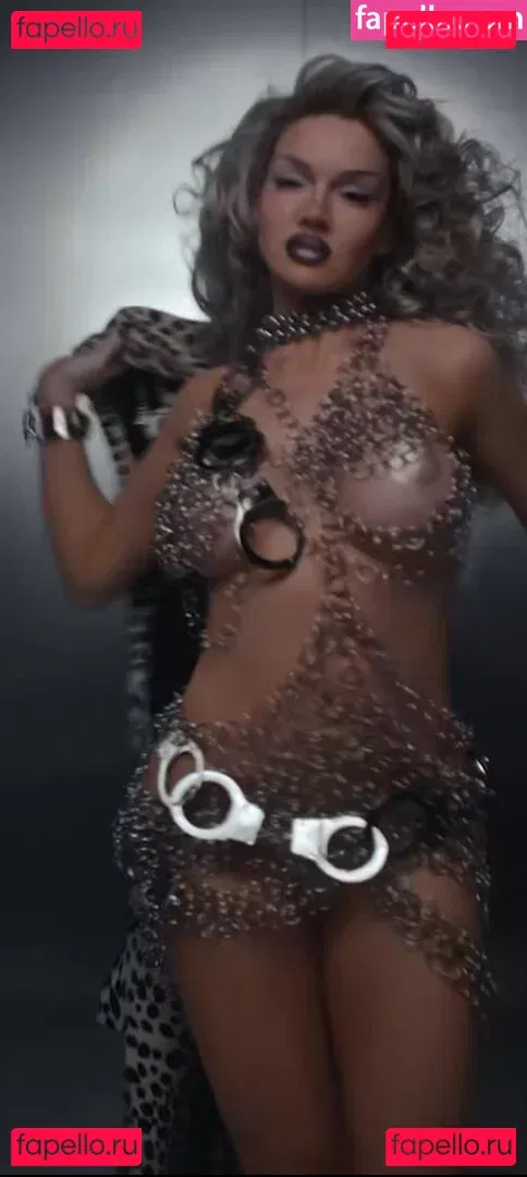 Shirin David Onlyfans Photo Gallery 