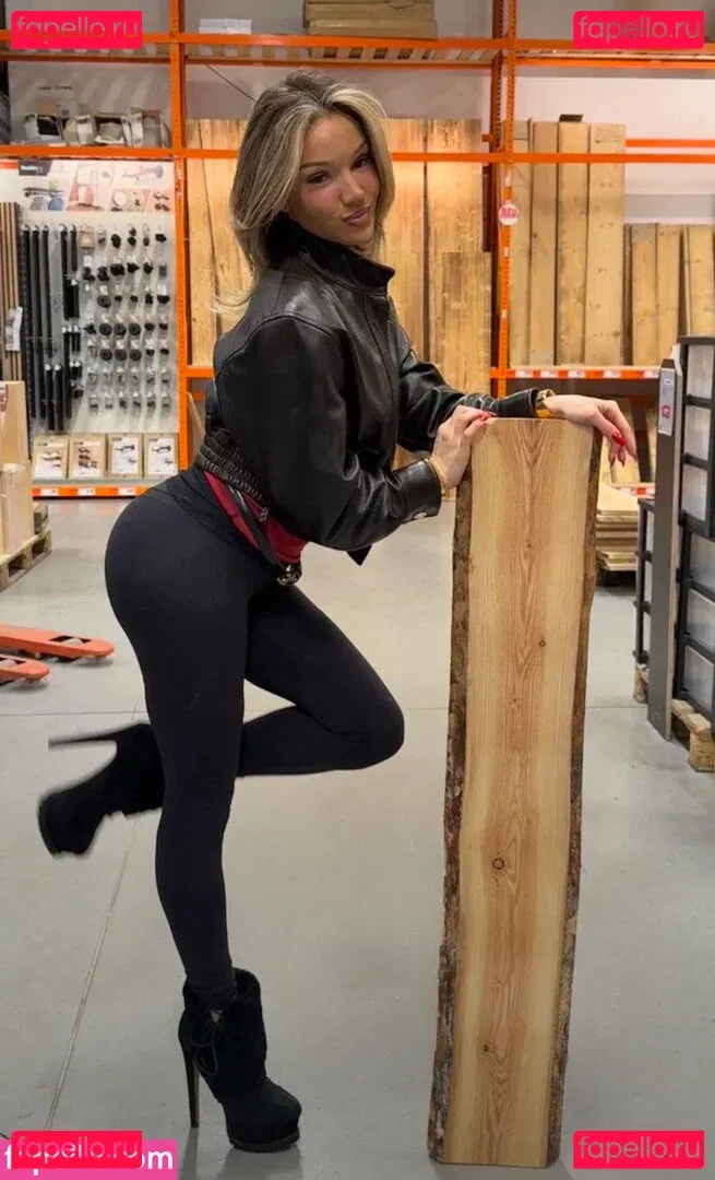 Shirin David Onlyfans Photo Gallery 