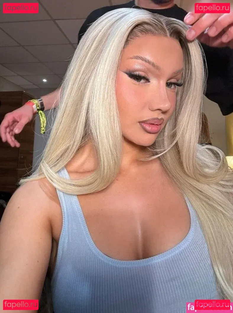 Shirin David Onlyfans Photo Gallery 