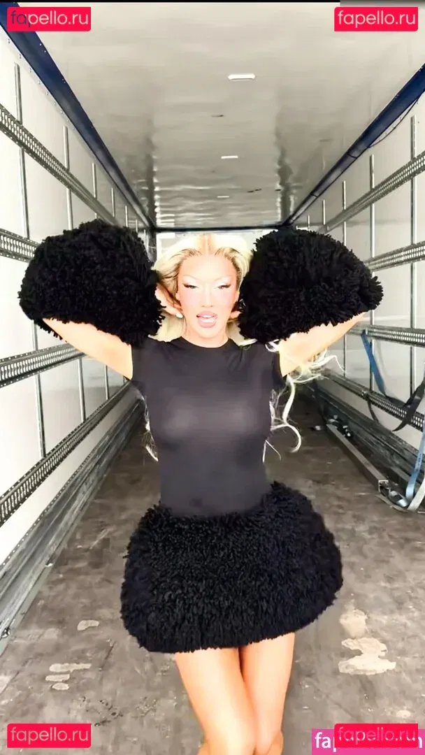 Shirin David Onlyfans Photo Gallery 