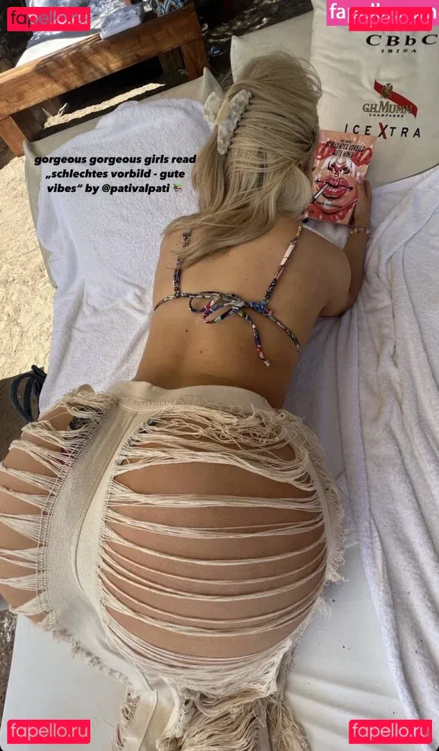 Shirin David Onlyfans Photo Gallery 