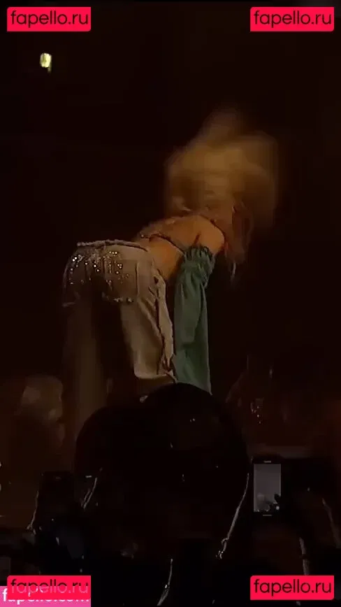 Shirin David Onlyfans Photo Gallery 