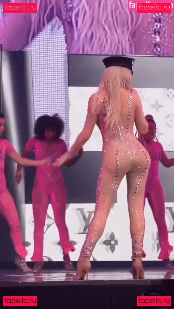 Shirin David Onlyfans Photo Gallery 