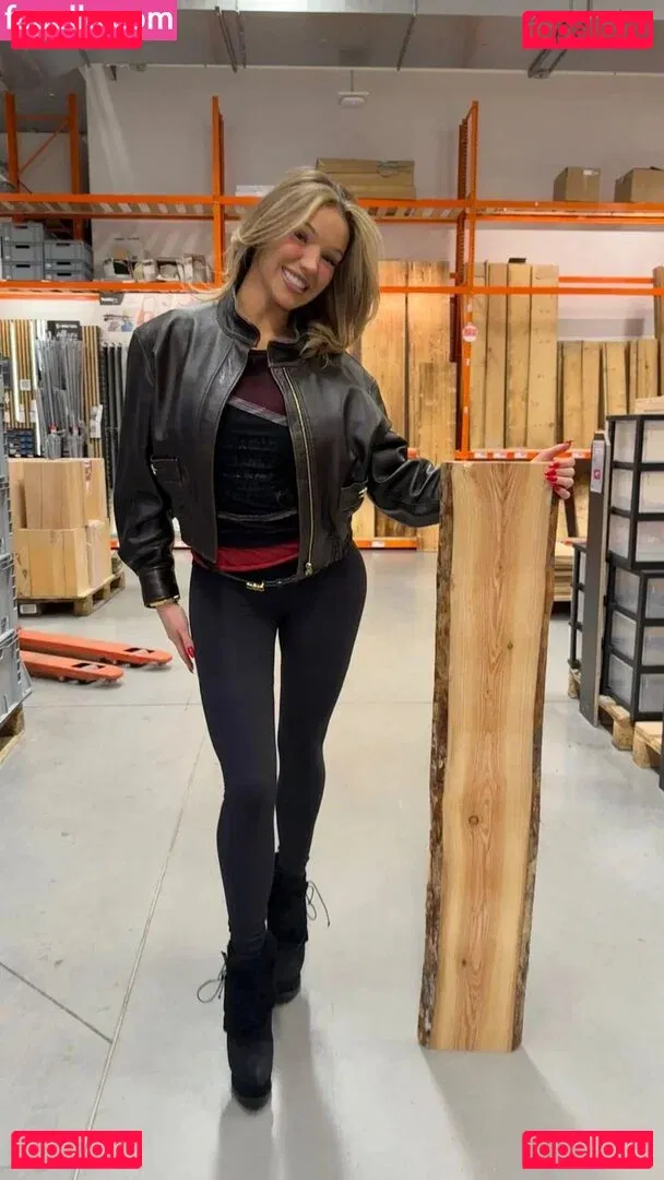 Shirin David Onlyfans Photo Gallery 