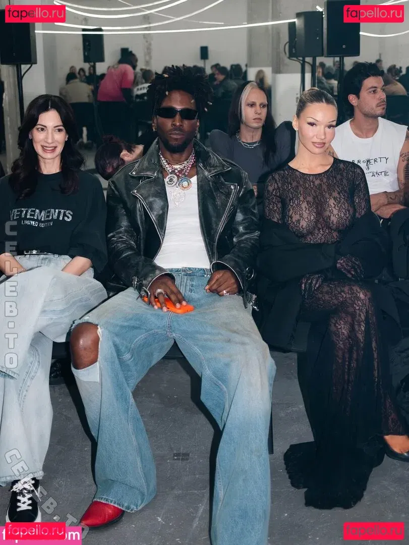 Shirin David Onlyfans Photo Gallery 