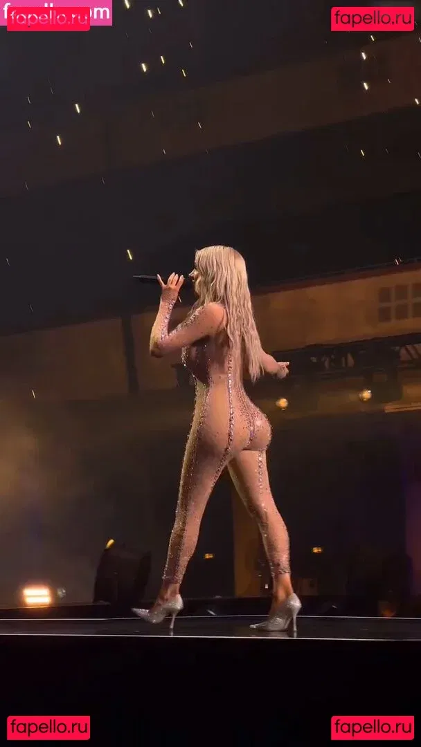 Shirin David Onlyfans Photo Gallery 