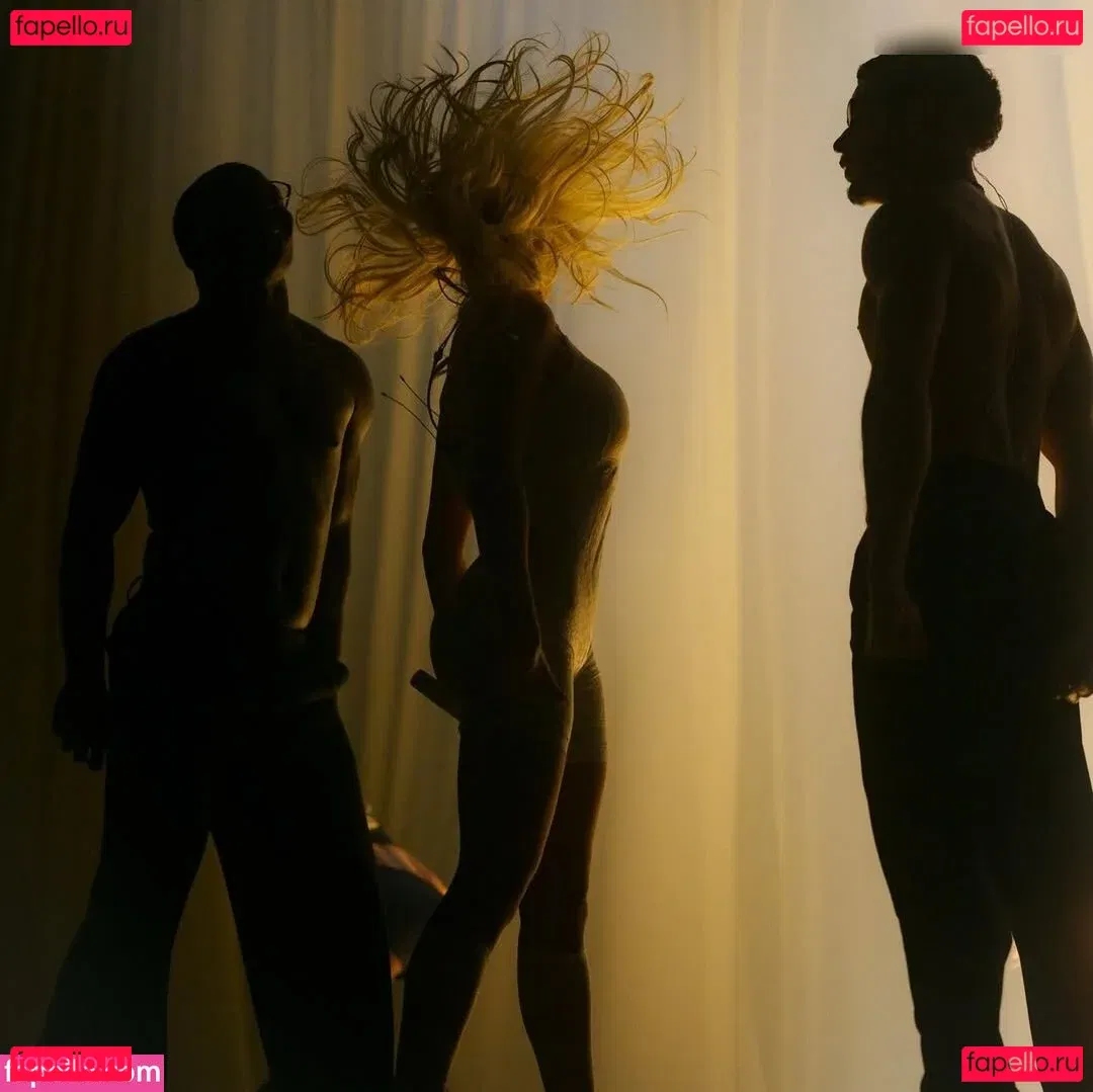 Shirin David Onlyfans Photo Gallery 