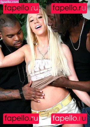 Carla Cox Onlyfans Photo Gallery 