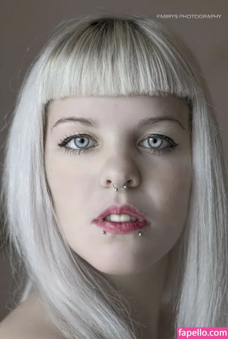 Camicristo Onlyfans Photo Gallery 