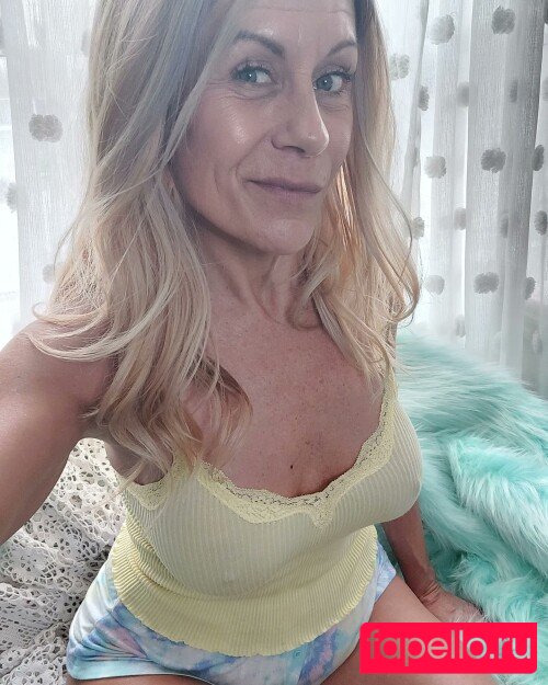 Kitty Funk Nude Onlyfans Photo 9
