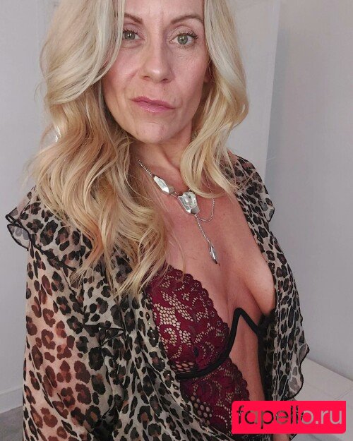 Kitty Funk Nude Onlyfans Photo 5