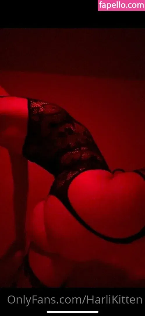 harlikitten Onlyfans Photo Gallery 