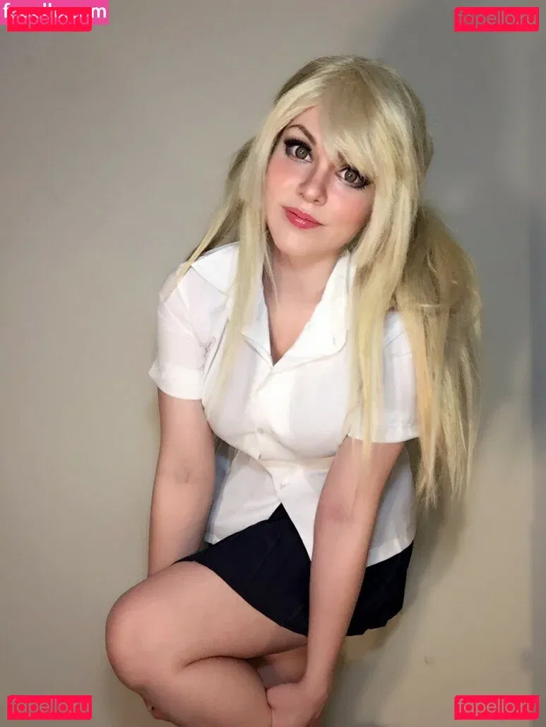 Abi Aikou Onlyfans Photo Gallery 