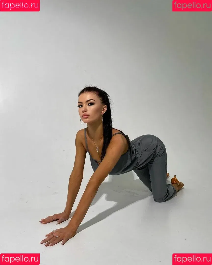 miyamori Onlyfans Photo Gallery 