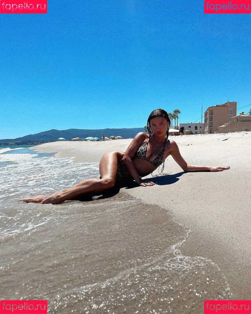 miyamori Onlyfans Photo Gallery 