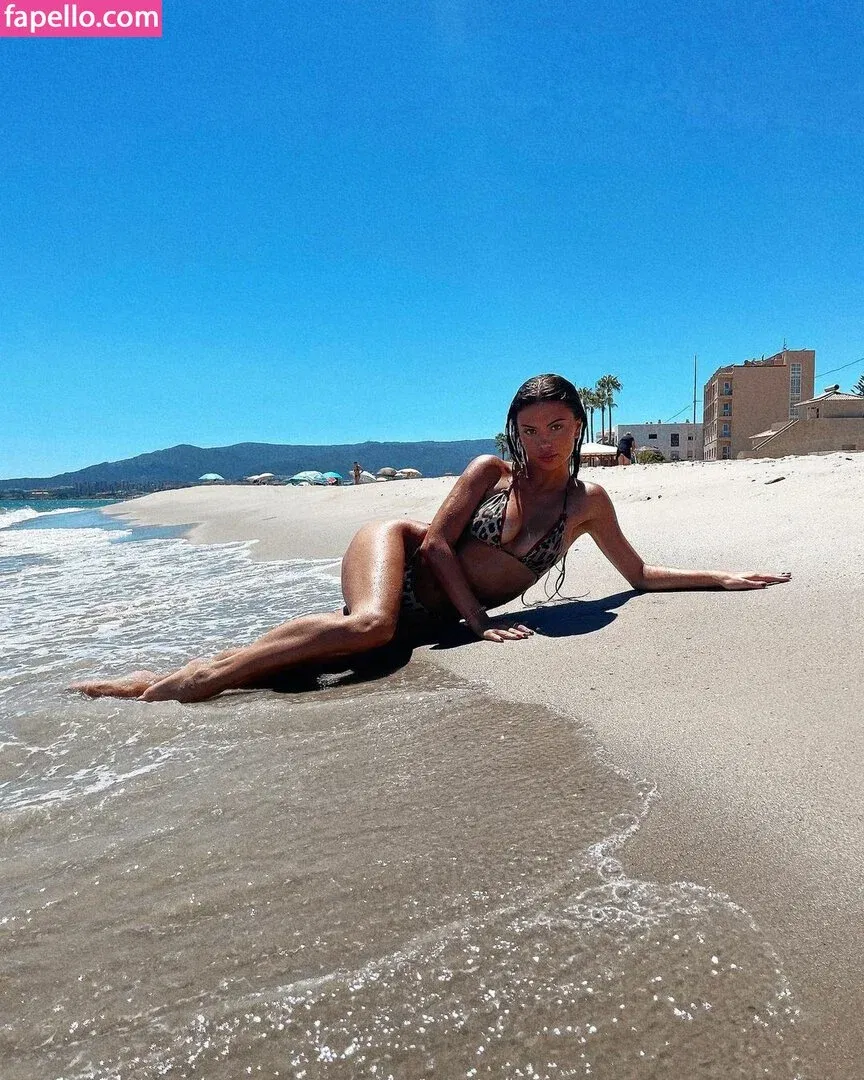 miyamori Onlyfans Photo Gallery 