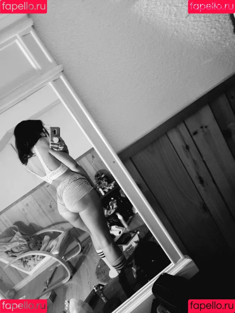 yannababe29 Onlyfans Photo Gallery 