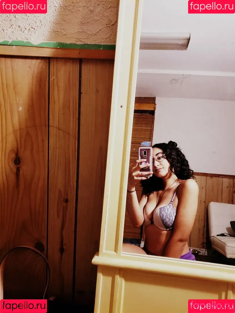 yannababe29 Onlyfans Photo Gallery 