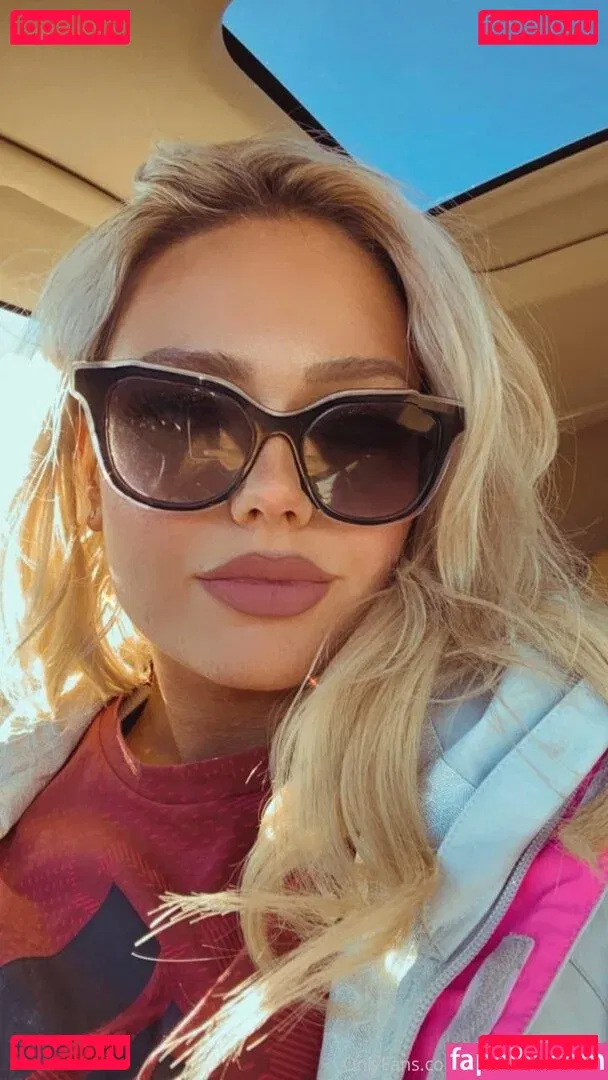 couplenexxdoor Onlyfans Photo Gallery 