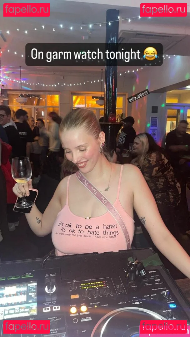 Eliza Goldsmith Onlyfans Photo Gallery 