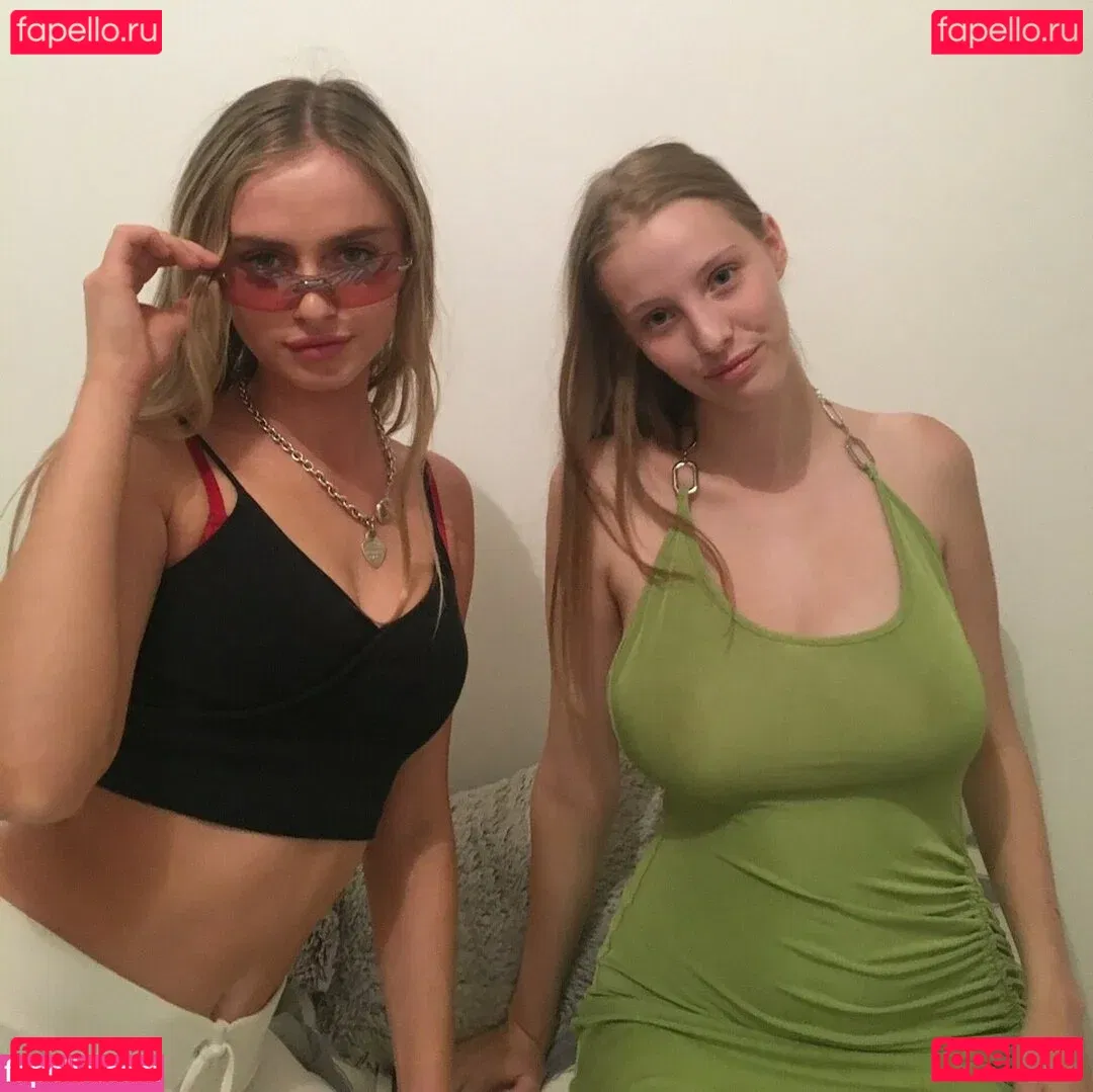 Eliza Goldsmith Onlyfans Photo Gallery 