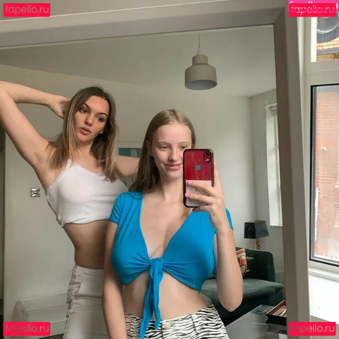 Eliza Goldsmith Onlyfans Photo Gallery 