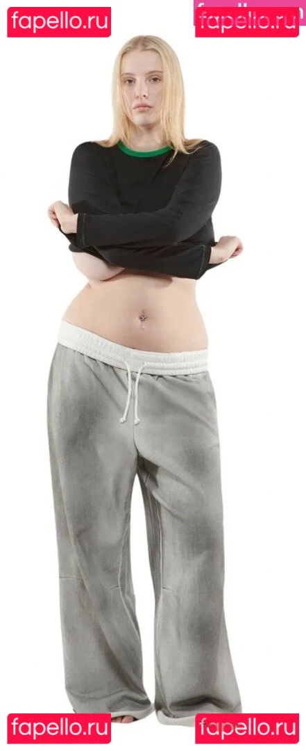 Eliza Goldsmith Onlyfans Photo Gallery 