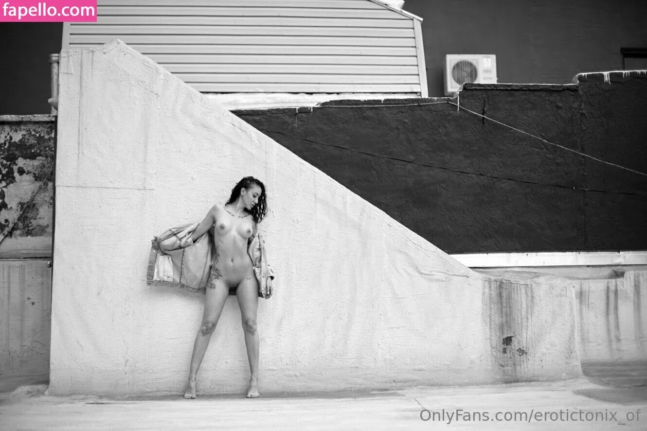 erotictonix_of Onlyfans Photo Gallery 